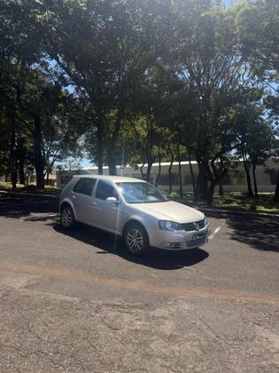 VOLKSWAGEN GOLF 2.0 MI SPORTLINE 8V FLEX 4P TIPTRONIC